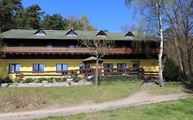 Hotel Und Restaurant Karpfenschaenke